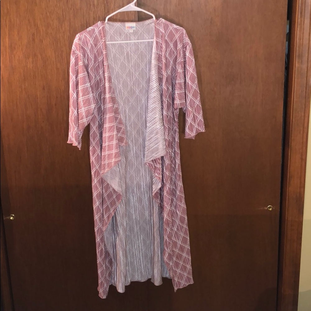 LuLaRoe Shirley.